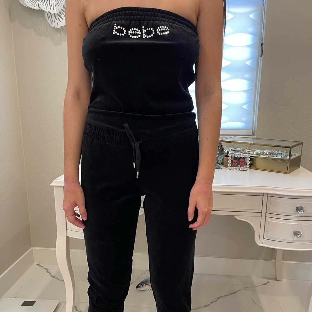 Tag still on never been warned Bebe jumpsuit